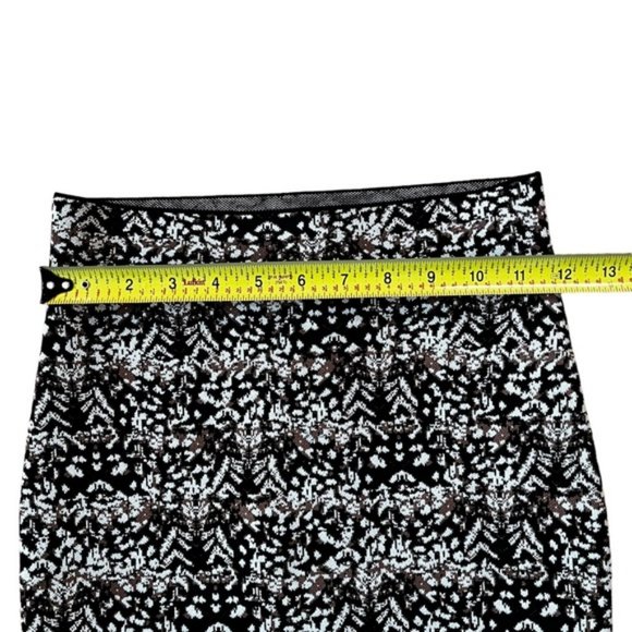 New BCBGMAXARIA Alexa Skirt Size Small - Picture 5 of 7